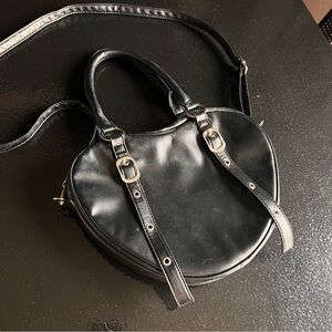 ❌ SOLD Black Heart-Shaped Crossbody Bag Faux Leather